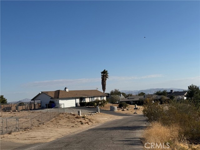 Detail Gallery Image 11 of 21 For 16480 Kayuga St, Victorville,  CA 92395 - 3 Beds | 2 Baths