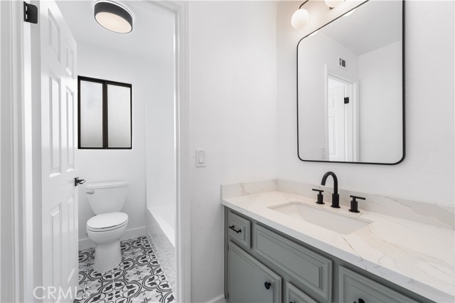 42346 W 47th W Street, Lancaster CA: https://media.crmls.org/medias/d228d959-b382-4aea-a6e5-38c5fb2ab9a0.jpg