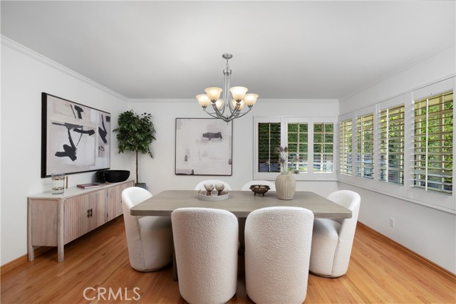 840 W Orange Grove Avenue, Arcadia CA: https://media.crmls.org/medias/d22997fb-7948-489f-b3c5-95f1471421e7.jpg