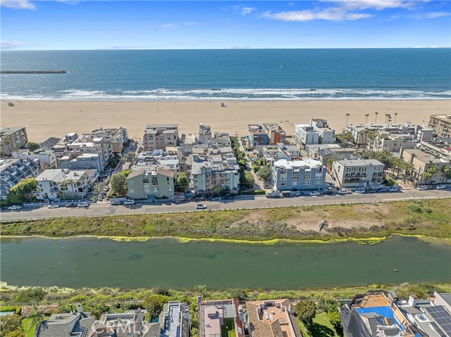 Detail Gallery Image 47 of 51 For 4600 via Dolce #206,  Marina Del Rey,  CA 90292 - 2 Beds | 2 Baths