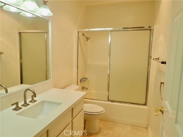 4275 Las Virgenes Road, Calabasas CA: https://media.crmls.org/medias/d22a5aab-1815-40b7-a206-56f9b3c5a5e7.jpg