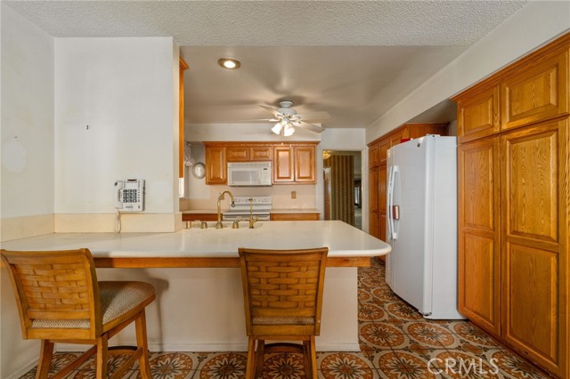 Detail Gallery Image 15 of 43 For 7635 Lakeside Dr, Jurupa Valley,  CA 92509 - 4 Beds | 2/1 Baths