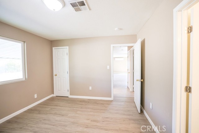 Detail Gallery Image 10 of 26 For 315 N Palomar Ave, San Jacinto,  CA 92582 - 2 Beds | 2 Baths