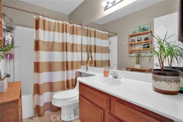 Detail Gallery Image 28 of 47 For 16236 Bridgewood Ln, Victorville,  CA 92395 - 3 Beds | 2 Baths