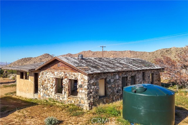 Detail Gallery Image 46 of 58 For 8626 La Contenta Rd, Yucca Valley,  CA 92284 - 2 Beds | 1 Baths