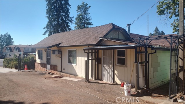 6390 Skyway, Paradise, California 95969, ,Commercial Lease,For Rent,6390 Skyway,CRSN24155261