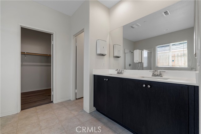 Detail Gallery Image 14 of 27 For 11912 Moss Creek Ct, Adelanto,  CA 92301 - 4 Beds | 2 Baths