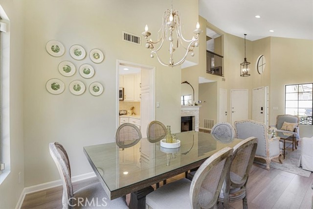 3931 Cottonwood Grove Trail, Calabasas CA: https://media.crmls.org/medias/d22f034a-29bf-4f48-bdc7-59ebf7f37a2c.jpg