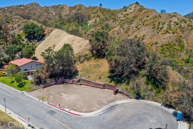 Detail Gallery Image 4 of 7 For 17798 Camino De Yatasto, Pacific Palisades,  CA 90272 - – Beds | – Baths