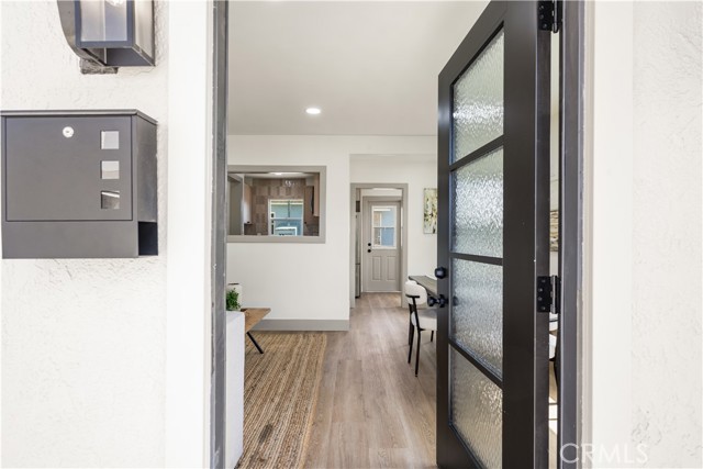 Detail Gallery Image 5 of 65 For 2510 Termino Ave, Long Beach,  CA 90815 - – Beds | – Baths