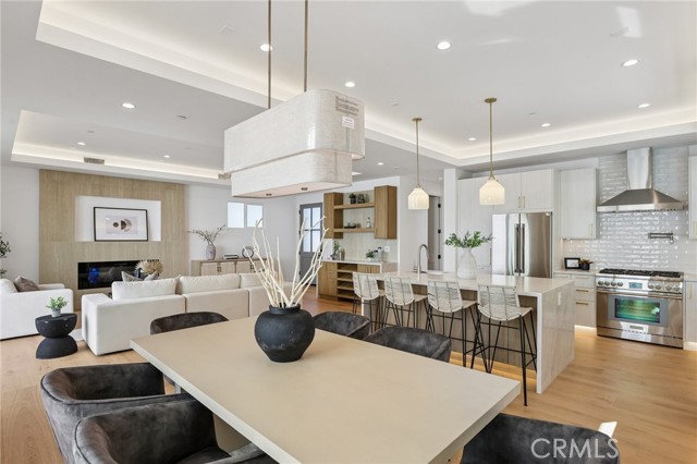 2019 Huntington Lane, A photo 16