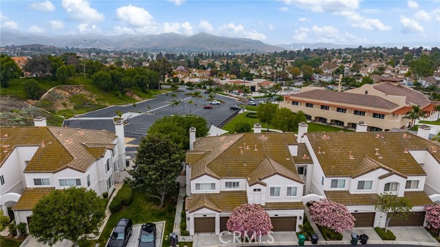 Detail Gallery Image 34 of 38 For 2130 Almeria St #101,  Corona,  CA 92879 - 3 Beds | 2/1 Baths