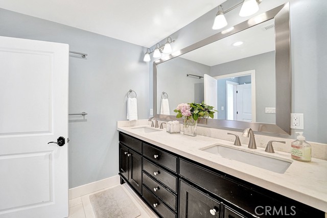 Detail Gallery Image 14 of 29 For 314 W Avenida Valencia, San Clemente,  CA 92672 - 4 Beds | 4 Baths