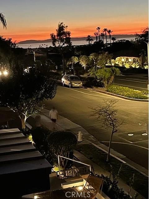 Detail Gallery Image 24 of 29 For 504 Avocado Ave, Corona Del Mar,  CA 92625 - 3 Beds | 3 Baths