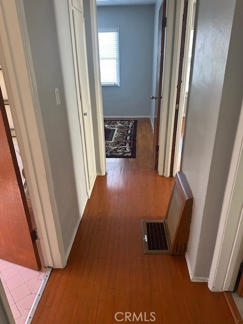 Detail Gallery Image 5 of 9 For 1706 S Alma St, San Pedro,  CA 90731 - 2 Beds | 1 Baths