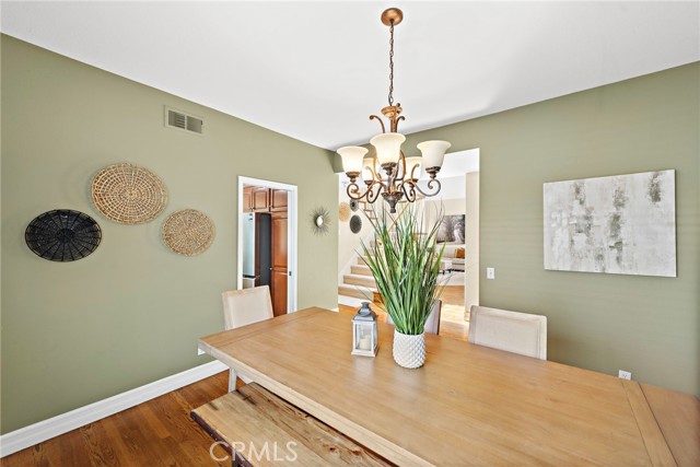 10 Cambridge Court, Coto de Caza CA: https://media.crmls.org/medias/d23569b2-58c3-42ae-bb96-63433aecaf9e.jpg