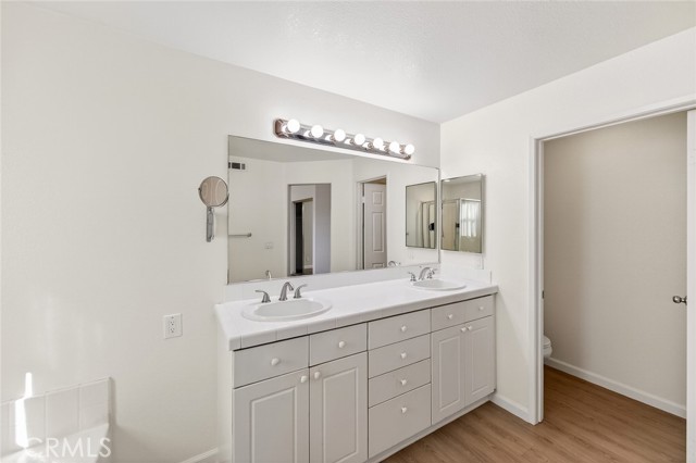 Detail Gallery Image 28 of 37 For 23429 S Vermont Ave #B,  Torrance,  CA 90502 - 3 Beds | 3 Baths