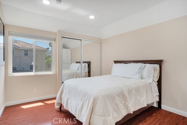 5644 Etiwanda Avenue, Tarzana CA: https://media.crmls.org/medias/d235d518-92a2-4781-a9a3-cf9b8983a7ba.jpg