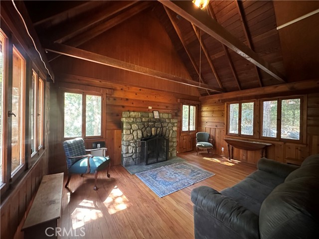 Detail Gallery Image 7 of 14 For 39505 Canyon Dr, Forest Falls,  CA 92339 - 1 Beds | 1 Baths
