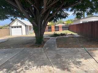 1130 Webster Street, Redlands CA: https://media.crmls.org/medias/d2369180-4630-4b2d-950f-3566bf478dee.jpg