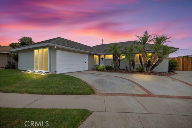 Detail Gallery Image 1 of 1 For 2878 Anza Ln, Costa Mesa,  CA 92626 - 4 Beds | 2 Baths