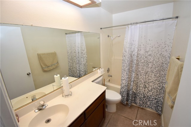 15588 Chaparral Street, Victorville CA: https://media.crmls.org/medias/d237bd92-82aa-40a1-bd1f-6d45b586b902.jpg