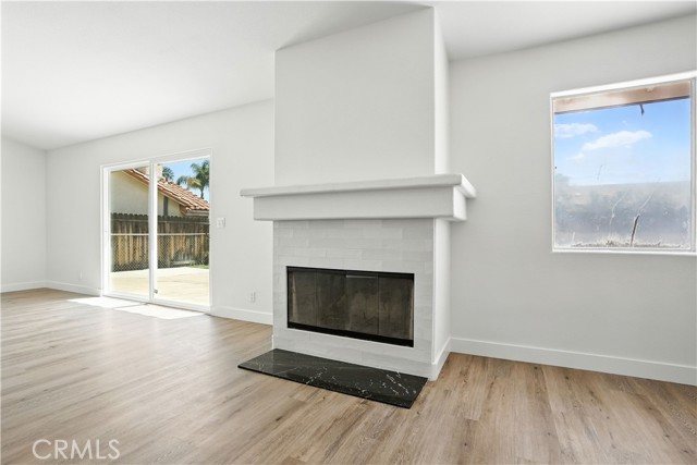 23825 N Canyon Lake Drive, Canyon Lake CA: https://media.crmls.org/medias/d237d5d6-4e29-4787-9b58-9bbef08c35fa.jpg
