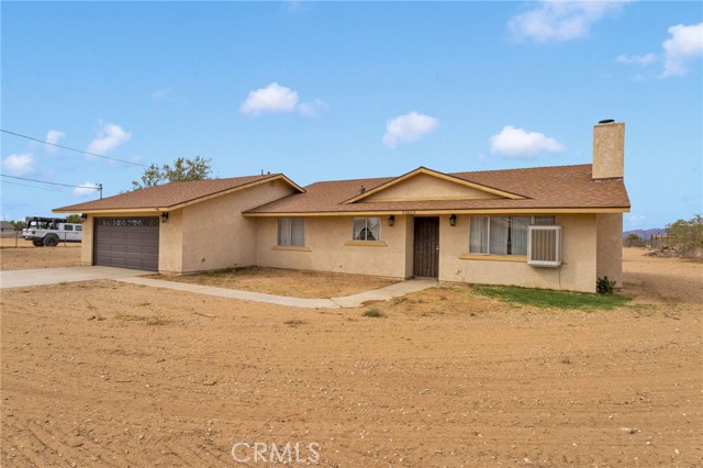 22612 Viento Road, Apple Valley CA: https://media.crmls.org/medias/d237ffc3-8076-4f4b-86b7-2a8350fc33d6.jpg