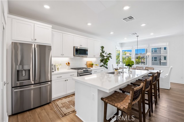 111 Juniper Drive, Rancho Mission Viejo CA: https://media.crmls.org/medias/d2384b5b-1960-4e5b-9c9f-dc48f62bce7c.jpg