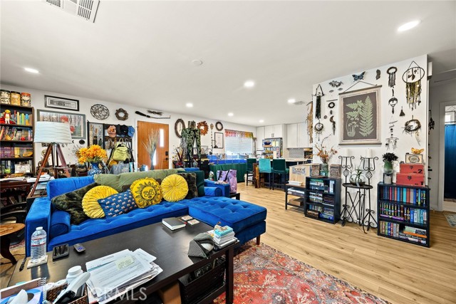 Detail Gallery Image 22 of 72 For 1385 N Marengo Ave, Pasadena,  CA 91103 - – Beds | – Baths