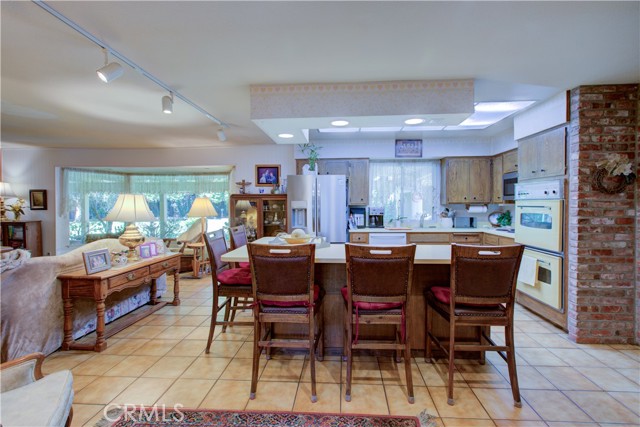 2341 Village Circle Drive, Atwater CA: https://media.crmls.org/medias/d23a96f1-fcd0-4732-ae75-33d1093f6e74.jpg
