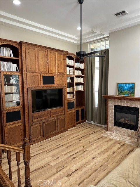 9003 Forest Oaks Court, Bakersfield CA: https://media.crmls.org/medias/d23acfd0-bc37-4f97-85eb-d6f4fbec17fa.jpg
