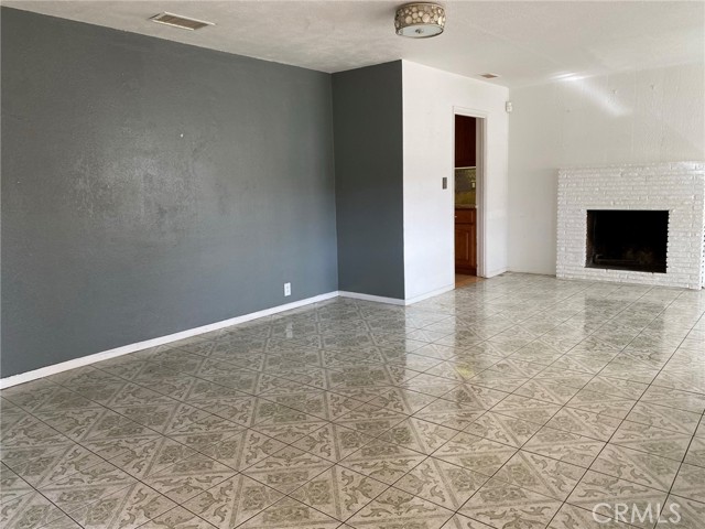 Image 3 for 1709 W 110Th St, Los Angeles, CA 90047