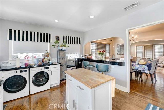 Detail Gallery Image 9 of 18 For 1982 Corson, Pasadena,  CA 91107 - 2 Beds | 1 Baths