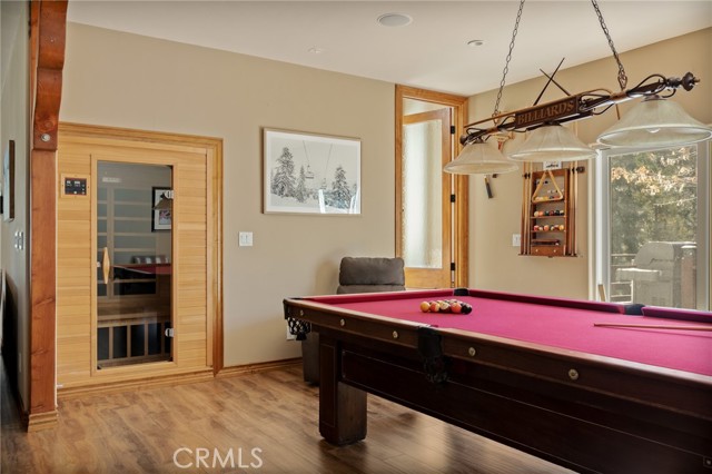 Detail Gallery Image 34 of 45 For 915 Trinity, Lake Arrowhead,  CA 92352 - 5 Beds | 3/1 Baths