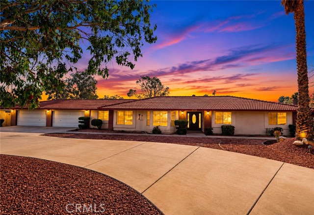 13163 Quapaw Rd, Apple Valley, CA 92308