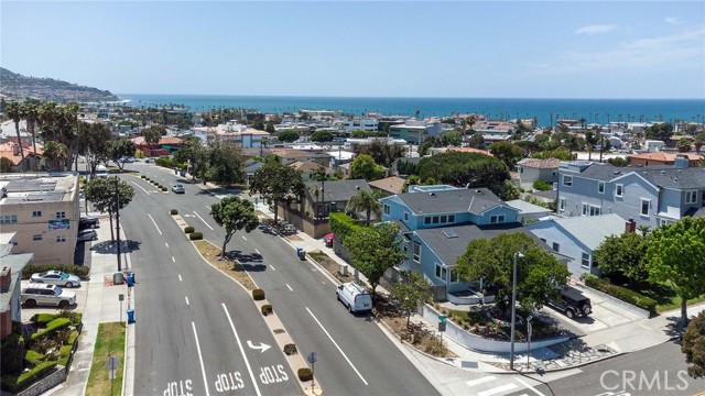 Avenue F leads you right down to the ocean! Sandy beaches, surfing, boogie boarding... its all here! a stone throw away! No big hills to walk down or up... You are in this small micro area where the walkability factor is 11 on a scal of 1-10!!!