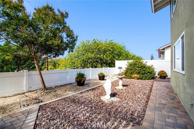 Detail Gallery Image 22 of 24 For 1391 Morrow Cir, Thousand Oaks,  CA 91362 - 3 Beds | 2 Baths