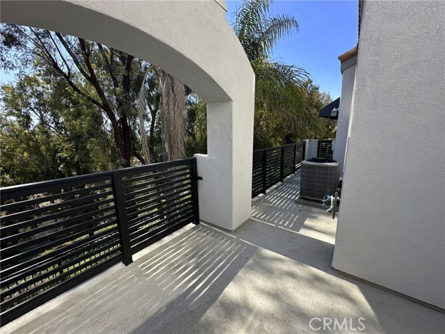 28297 Via Luis, Laguna Niguel CA: https://media.crmls.org/medias/d24156a1-d62a-4caa-94f2-63c460474d49.jpg
