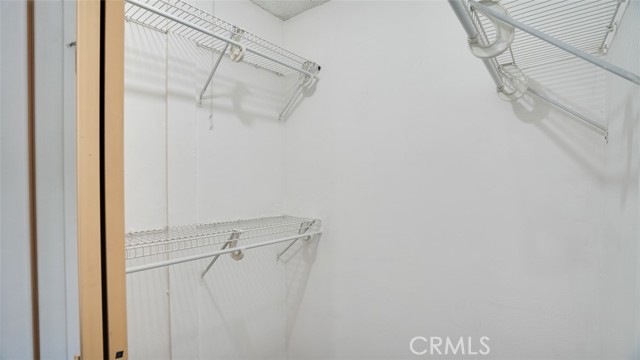 833 Cinnamon, Duarte CA: https://media.crmls.org/medias/d241947f-3ccd-459d-8ca9-c30f7dad44ba.jpg