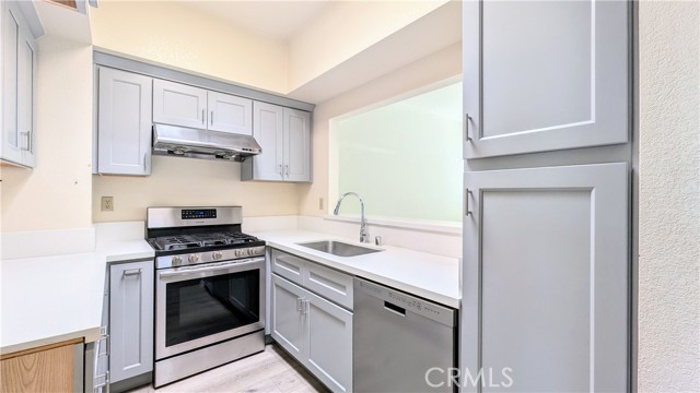 801 S 2nd Street, Alhambra CA: https://media.crmls.org/medias/d242486b-6922-4420-9d38-f96fc63f2394.jpg