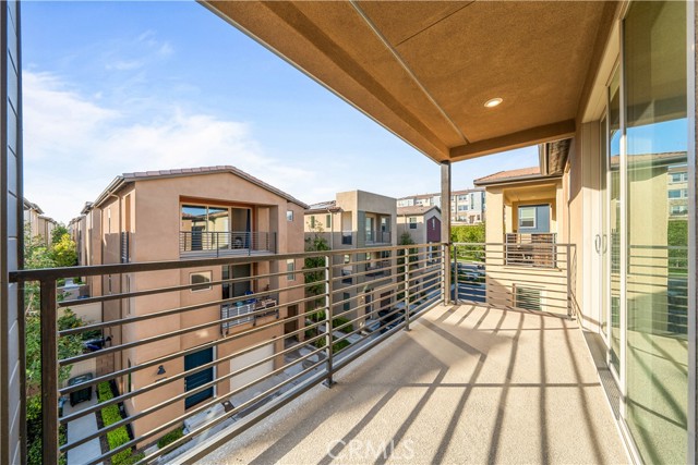 Detail Gallery Image 33 of 34 For 602 Catalonia, Lake Forest,  CA 92630 - 4 Beds | 4 Baths