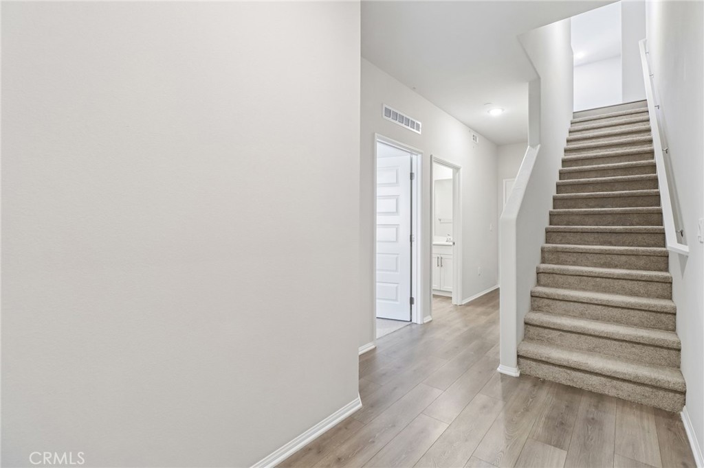 406 Lotus Drive - photo 19