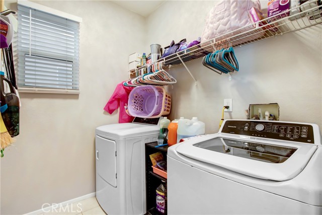 Detail Gallery Image 13 of 14 For 3272 Mariposa, Perris,  CA 92571 - 4 Beds | 2/1 Baths