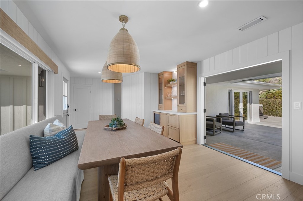 D2458d75 56d6 4c8f 822c 40221f03e7ac