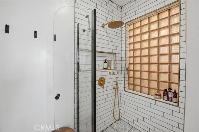 Detail Gallery Image 17 of 43 For 808 E Grand Blvd, Corona,  CA 92879 - 3 Beds | 2 Baths