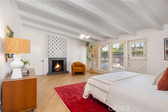 Detail Gallery Image 15 of 53 For 1430 La Perla Ave, Long Beach,  CA 90815 - 4 Beds | 3/1 Baths