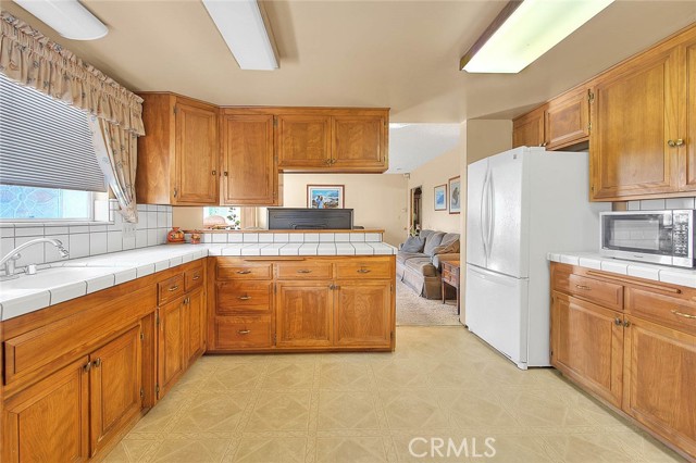 Detail Gallery Image 5 of 48 For 856 E Palm, Glendora,  CA 91741 - 4 Beds | 2/1 Baths