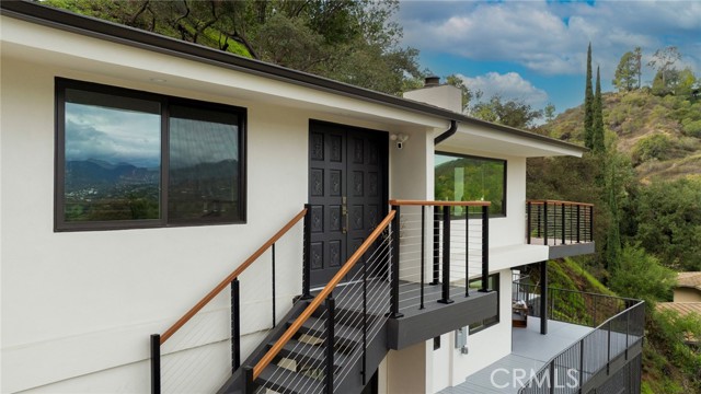 Detail Gallery Image 55 of 66 For 981 Glen Oaks, Pasadena,  CA 91105 - 3 Beds | 3 Baths