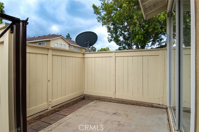 Detail Gallery Image 22 of 25 For 19646 Orviento Dr, Lake Forest,  CA 92679 - 3 Beds | 2/1 Baths